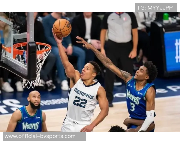 芬奇透露戈贝尔明天能战灰熊华子出战仍存疑虑 芬奇透露戈贝尔明天能战灰熊华子出战仍存疑虑