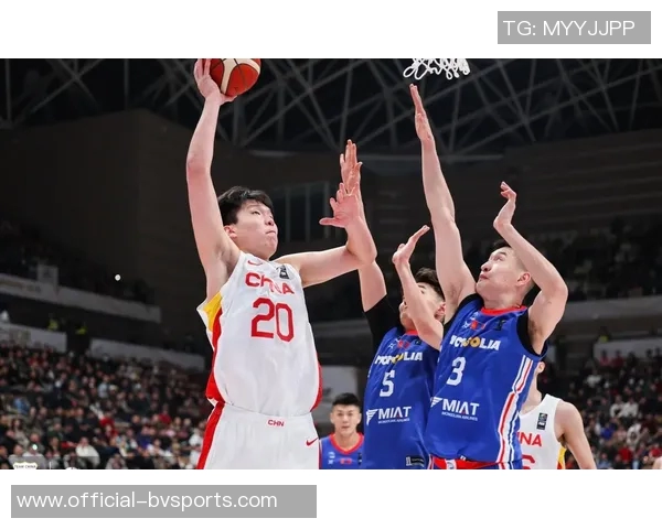 中国篮球2025年回顾杨瀚森成功登陆NBA男篮起伏不定潜力赛引发热议与争论 中国篮球2025年回顾杨瀚森成功登陆NBA男篮起伏不定潜力赛引发热议与争论
