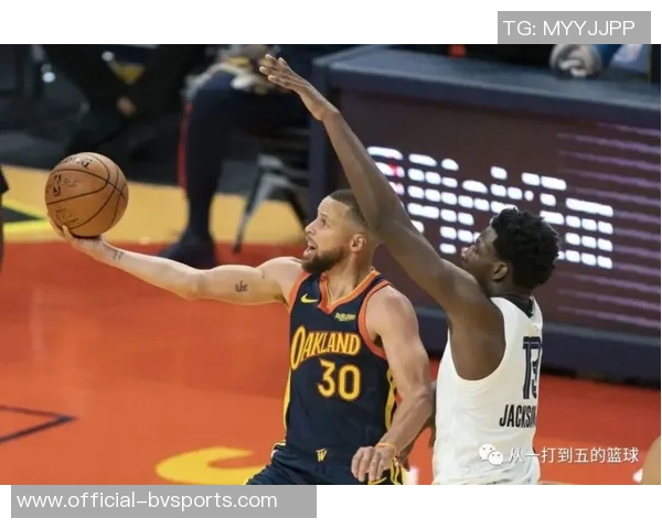 东契奇赞扬全队努力海斯休赛期强化挡拆配合训练提升表现