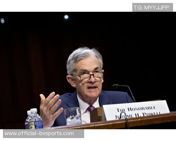 鲍威尔强调球队需保持警惕主动调整继续拼搏以争取更多胜利